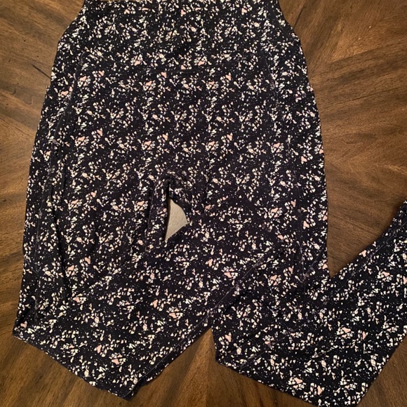 NWOT Buffbunny Leggings Large - Picture 1 of 3